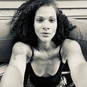 Meet your Posher, Kynba